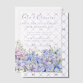 Elegant Periwinkle Clematis Wedding Pergament Einladungen (Versetzt (Einladung))