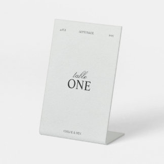 Elegant, Personalized Table Numbers Sockelschild