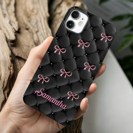 Elegant pink black coquette bows pattern monogram iPhone 16 hülle