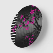 Elegant Pink Blossom Black Asian Bamboo Runde Wanduhr (Winkel)