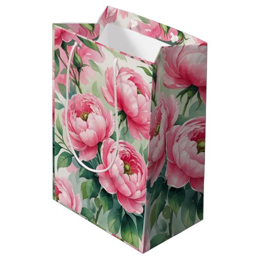 Elegant Pink Peony Floral Mittlere Geschenktüte (Rückseite Schrägansicht)