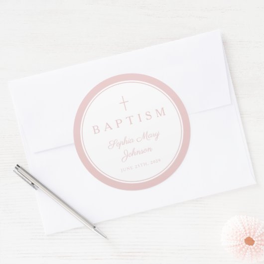 Elegant Pink Religious Cross Girl Baptism  Runder Aufkleber (Umschlag)