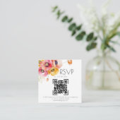 Elegant Poppies Floral QR Code Wedding RSVP Begleitkarte (Stehend Vorderseite)