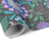 Elegant Purple Boho Flowers on Black Geschenkpapier (Rolleneckpunkt)