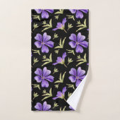 Elegant Purple Flowers Pattern with Green Accents Badhandtuch Set (Handtuch)