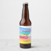 Elegant Rainbow Personalized Lesbian Bridal Shower Bierflaschenetikett (Vorderseite)