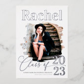 Elegant Real Silver Typografy Class of Abschluss Folieneinladung (Vorderseite)