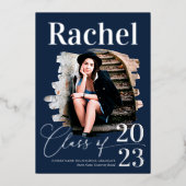 Elegant Real Silver Typografy Class of Abschluss Folieneinladung (Vorderseite)