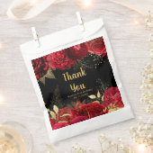 Elegant Red and Gold Flowers Birthday Party Geschenktütchen (Ausgeschnitten)