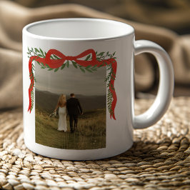Elegant Red Bow with Greenery Photo Christmas Kaffeetasse