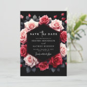 Elegant Red Crimson Red Wedding Save The Date (Stehend Vorderseite)