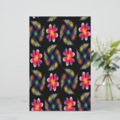 Elegant Red Floral Briefpapier (Stehend Vorderseite)