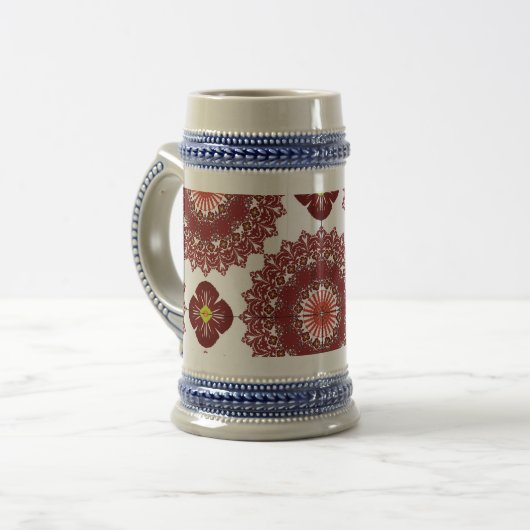 Elegant Red Mandala Pattern Beer Stein – Artistic Bierglas (Vorderseite Links)