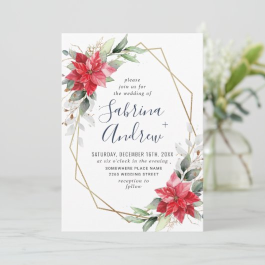Elegant Red Poinsettia Winter Greenerity Wedding I Einladung (Stehend Vorderseite)