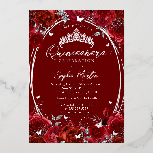 Elegant Red Silver Floral Quinceanera Folieneinladung (Vorderseite)