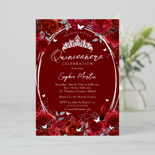 Elegant Red Silver Floral Quinceanera Folieneinladung (Stehend vorne)