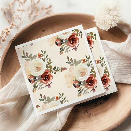 Elegant Romantic Fall Floral Red Wedding Serviette