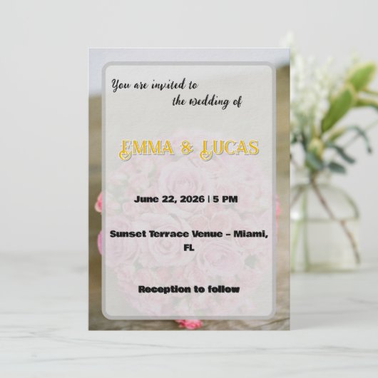 Elegant Romantic Wedding with Floral Ocean Einladung (Stehend Vorderseite)