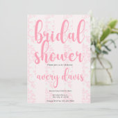 Elegant Rosa Damask Bridal Dusche Einladung (Stehend Vorderseite)