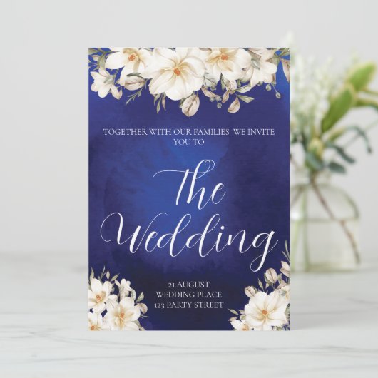 Elegant Royal Blue Rose Extravagant QR Code Weddin Einladung (Stehend Vorderseite)