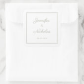 Elegant Sage Green Script Wedding Quadratischer Aufkleber (Tasche)