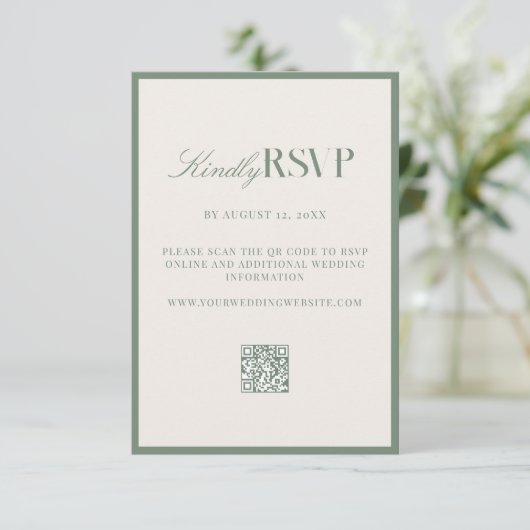 Elegant Sage Green Wedding RSVP Karte (Stehend Vorderseite)