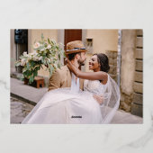 Elegant Save the Date 4 Foto Minimalistisch Silber Folieneinladung (Rückseite)