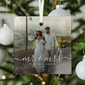 Elegant Script & Custom Newlyweds Photo Christmas Ornament Aus Glas