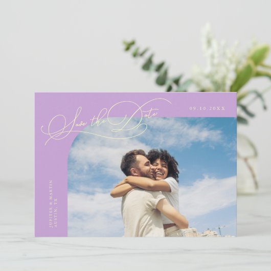 Elegant Script Lemon Wisteria Curved Frame Photo Save The Date (Stehend Vorderseite)