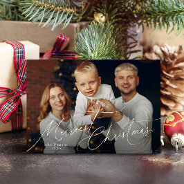 Elegant Script Merry Christmas Family Photo Feiertagskarte