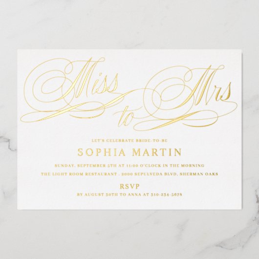Elegant Script Miss to Mrs. Bridal Shower Gold Folieneinladung (Vorderseite)