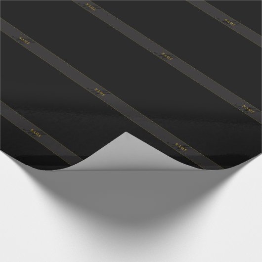 Elegant Script Monogram Black & Gold Geschenkpapier (Ecke)