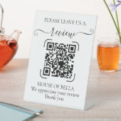 Elegant Script QR Code Review  Sockelschild (In Situ)