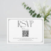 Elegant Script RSVP QR Code Black White Wedding  Karte (Stehend Vorderseite)