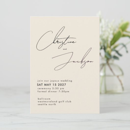 Elegant Script Typography Modern Cream Wedding Einladung (Stehend Vorderseite)