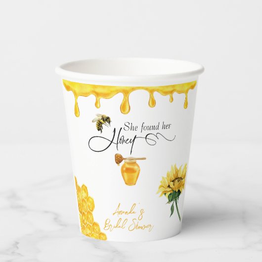 Elegant She fand ihr Honey Bee Brautparty Pappbecher (Vorderseite)