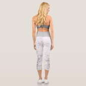 Elegant Silver Confetti auf Weiß Personalisiert Capri Leggings (Rückseite)