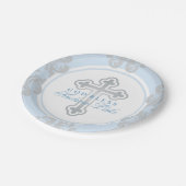Elegant Silver Cross Blue Damask Baby Boy Baptisse Pappteller (Schrägansicht)