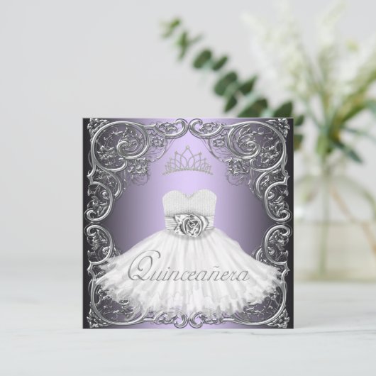 Elegant Silver Lila Quinceanera Einladungen (Stehend Vorderseite)