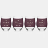 Elegant Simple Cherry Lacquer, Monogram Wedding Weinglas Ohne Stiel (Vorderseite)