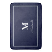 Elegant Simple Custom Monogram Badematte (Vorderseite Vertikal)