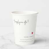 Elegant Simple Minimal Red Heart Script Wedding Pappbecher (Rückseite)