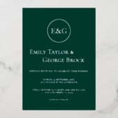 Elegant Simple Monogram Emerald Wedding Silver Folieneinladung (Vorderseite)