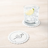 Elegant Simple White Gray Monogram Wedding Untersetzer (Vor Ort)