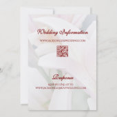 Elegant Soft Romantic Floral Lily Script Wedding Einladung (Rückseite)