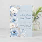 Elegant Soft Watercolor Dusty Blue Floral Wedding Einladung (Stehend Vorderseite)