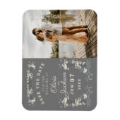 Elegant staubig grau-weiße Blumen Save the Date in Magnet (Vertikal)