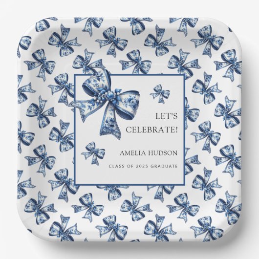 Elegant stilvolle Blue Floral Bows Class of 2025 Pappteller (Vorderseite)