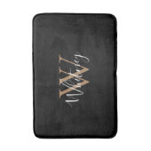 Elegant Stilvoller Skriptname Gold Black Monogram Badematte (Vorderseite Vertikal)