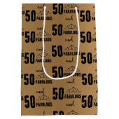 Elegant Sweet 50 Typografie Mittlere Geschenktüte (Rückseite)